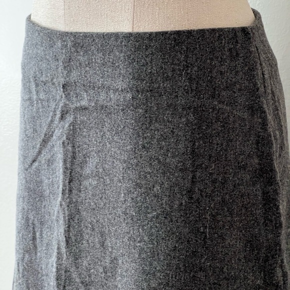 GAP A-Line Woolen Mini Skirt - Picture 4 of 4